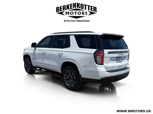 Used 2021 Chevrolet Tahoe Z71 w/ Luxury Package AWD/4WD image 5