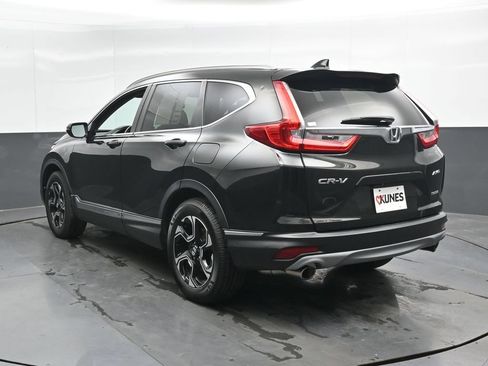 Used 2019 Honda CR-V Touring image 11