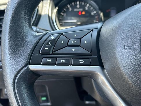 Used 2017 Nissan Rogue Sport S w/ S Appearance Package image 19