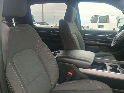 Used 2025 RAM 1500 Big Horn AWD/4WD image 18