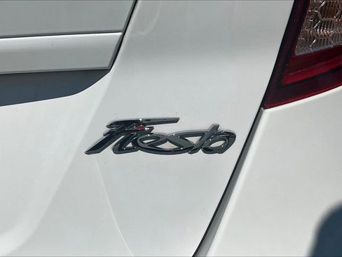 Used 2011 Ford Fiesta SE w/ 201A Rapid Spec Order Code FWD image 31