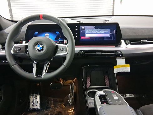 New 2026 BMW X2 M35i w/ Technology Package AWD/4WD image 4