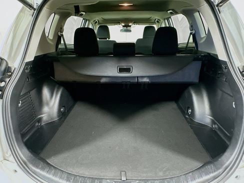 Used 2016 Toyota RAV4 XLE image 27