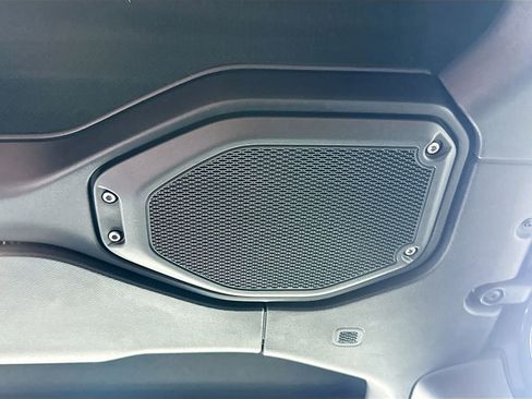 Used 2022 Jeep Wrangler Unlimited Sahara w/ LED Lighting Group image 27