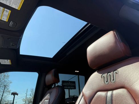 Used 2019 Ford F150 King Ranch w/ Equipment Group 601A Luxury AWD/4WD image 17