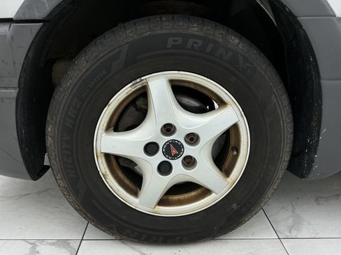 Used 2005 Pontiac Montana Extended w/ Convenience Package #1 FWD image 25