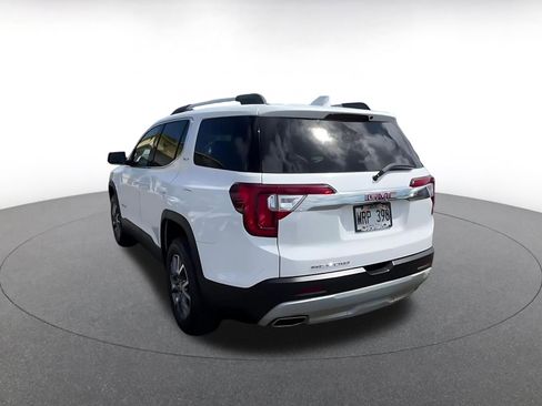 Used 2023 GMC Acadia SLT image 11