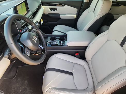 New 2026 Honda Pilot EX-L image 12