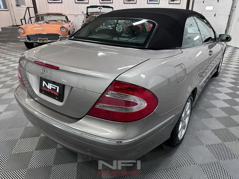 Used 2004 Mercedes-Benz CLK 320 Cabriolet image 15