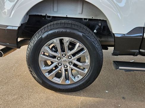 Used 2024 Ford F150 King Ranch w/ FX4 Off-Road Package AWD/4WD image 16