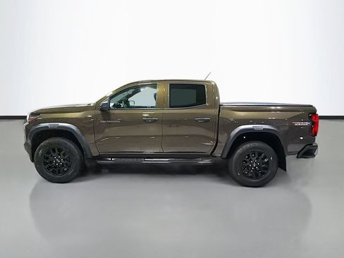 Used 2024 Chevrolet Colorado Trail Boss w/ Advanced Trailering Package AWD/4WD image 8