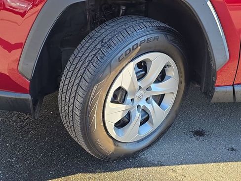 Used 2020 Toyota RAV4 LE image 42