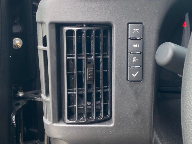 New 2025 GMC Savana 3500 Extended w/ Driver Convenience Package RWD image 26