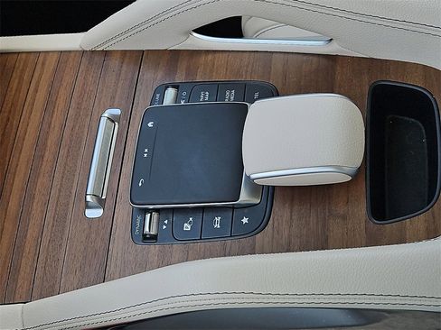 Certified 2024 Mercedes-Benz GLE 450 4MATIC image 23