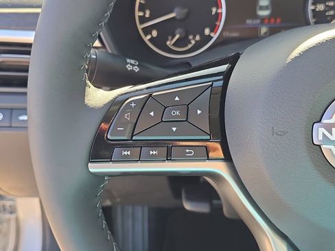 New 2025 Nissan Altima 2.5 SL FWD image 33
