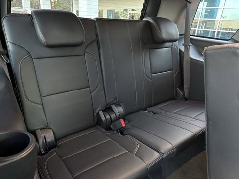 Used 2018 Chevrolet Tahoe LT image 12