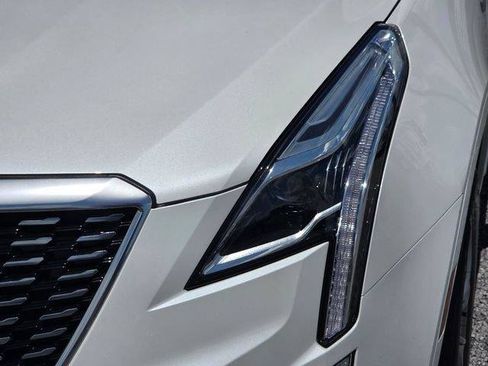Certified 2023 Cadillac XT5 Premium Luxury FWD image 10
