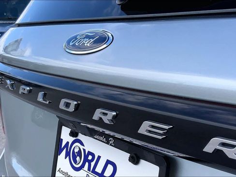 Certified 2025 Ford Explorer Active image 30