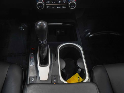 Used 2017 Acura RDX AWD image 18