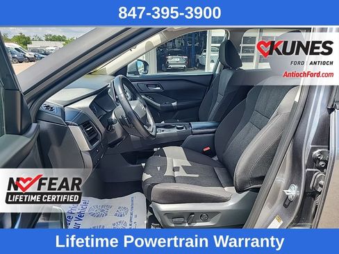 Used 2025 Nissan Rogue SV AWD/4WD image 20