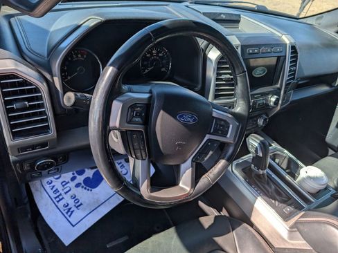 Used 2018 Ford F150 Platinum w/ Equipment Group 701A Luxury image 8