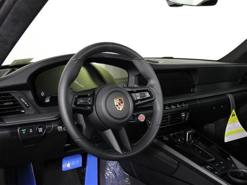 New 2026 Porsche 911 Carrera image 4