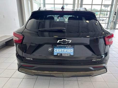 Used 2024 Chevrolet Trax ACTIV FWD image 43