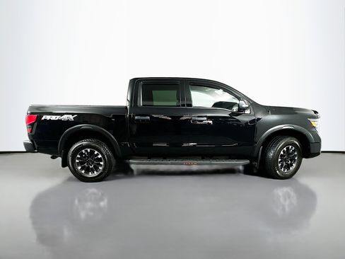 Used 2021 Nissan Titan PRO-4X w/ Pro-4x Convenience Package image 8