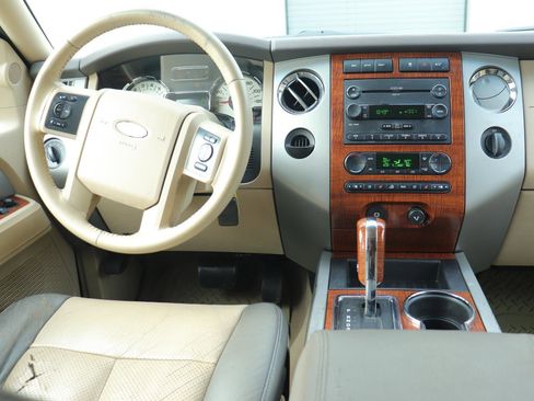 Used 2007 Ford Expedition Eddie Bauer image 26
