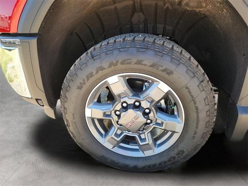 New 2025 GMC Sierra 2500 SLT w/ Texas SLT Premium Package image 9