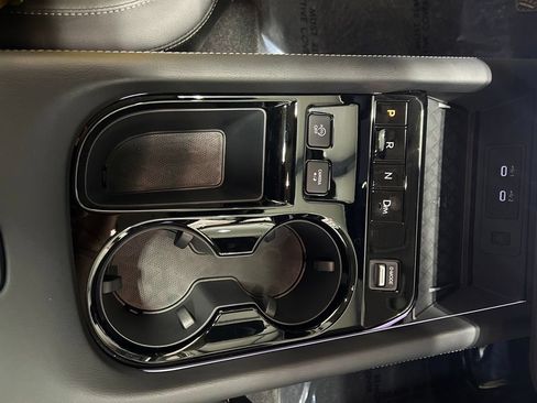 Used 2025 Nissan Murano SL AWD/4WD image 24