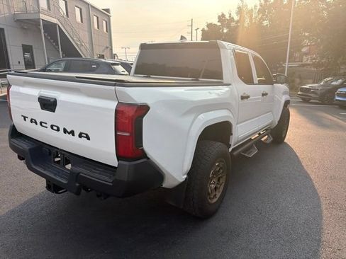 Used 2024 Toyota Tacoma SR RWD image 5