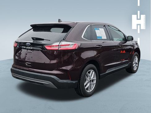Used 2024 Ford Edge SEL image 2
