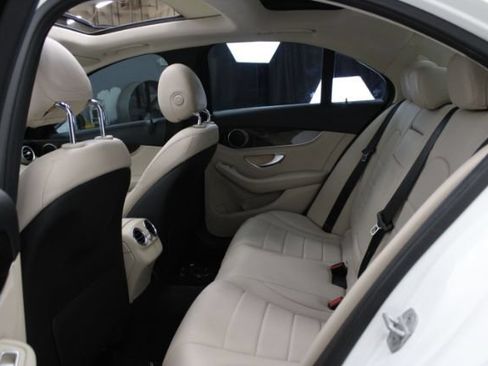 Used 2016 Mercedes-Benz C 300 4MATIC Sedan image 21