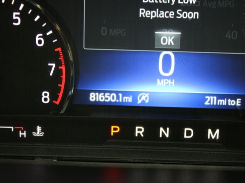 Used 2020 Ford Explorer XLT w/ Equipment Group 202A RWD image 42
