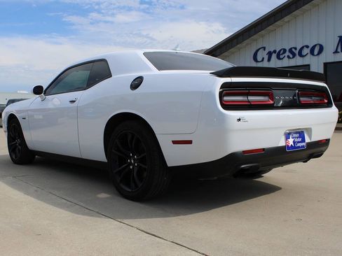 Used 2018 Dodge Challenger R/T w/ Blacktop Package RWD image 7