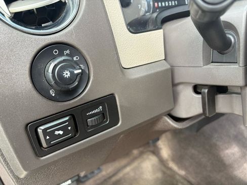 Used 2009 Ford F150 XLT image 29