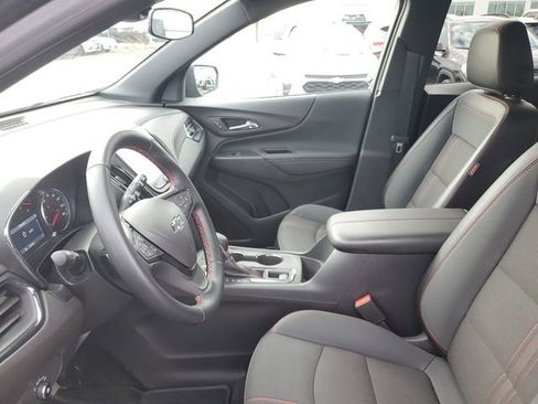 Certified 2024 Chevrolet Equinox RS image 18