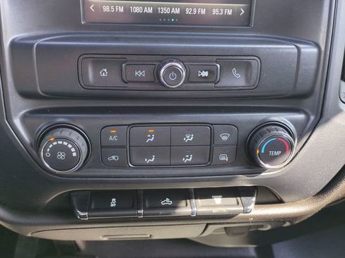 Used 2019 Chevrolet Silverado 2500 W/T w/ WT Convenience Package image 17