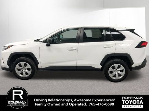 Used 2024 Toyota RAV4 LE FWD image 3