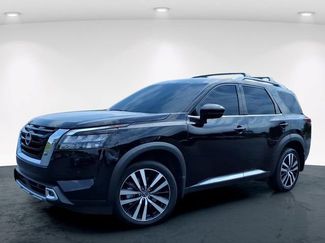 Used 2025 Nissan Pathfinder Platinum w/ Cargo Package AWD/4WD video 2