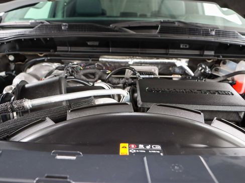 Used 2024 Chevrolet Silverado 2500 LTZ AWD/4WD image 31