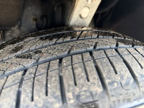 Used 2024 Acura MDX A-Spec image 30