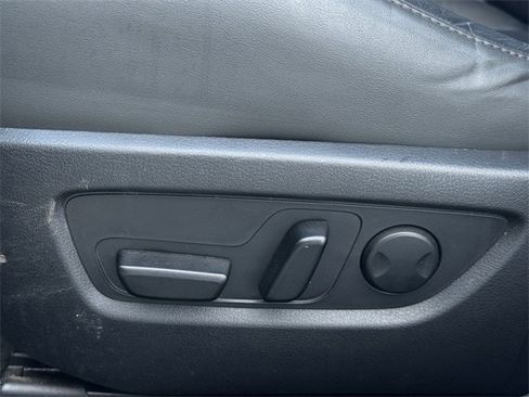 Used 2024 MAZDA CX-30 AWD 2.5 S w/ Premium Package image 29