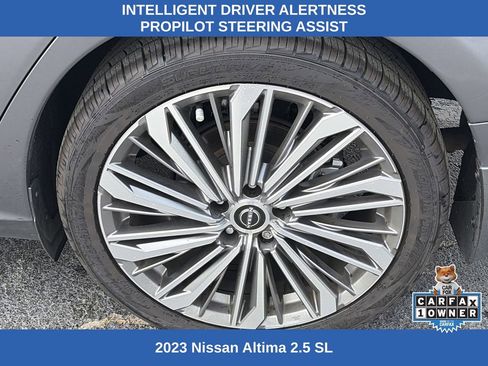 Used 2023 Nissan Altima 2.5 SL FWD image 9