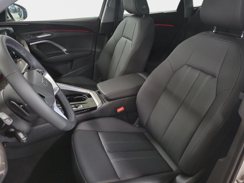 New 2026 Audi Q5 2.0T AWD/4WD image 9