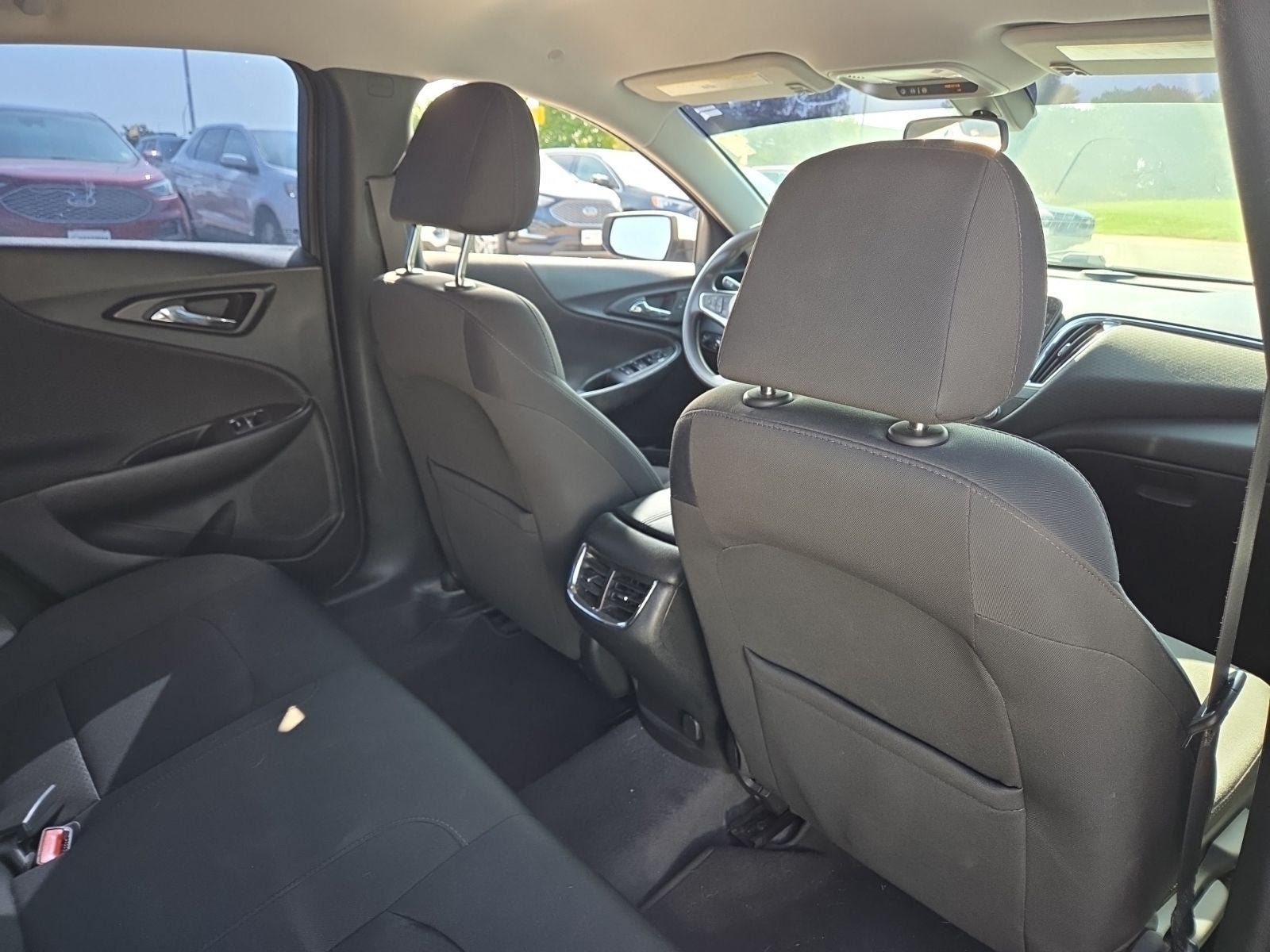 Used 2020 Chevrolet Malibu LT FWD image 12