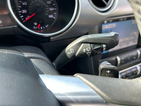 Used 2019 Ford Mustang GT Premium RWD image 18
