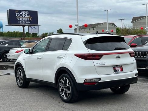 Used 2022 Kia Sportage EX AWD/4WD image 9