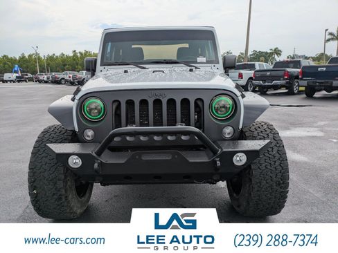 Used 2016 Jeep Wrangler Sport AWD/4WD image 8